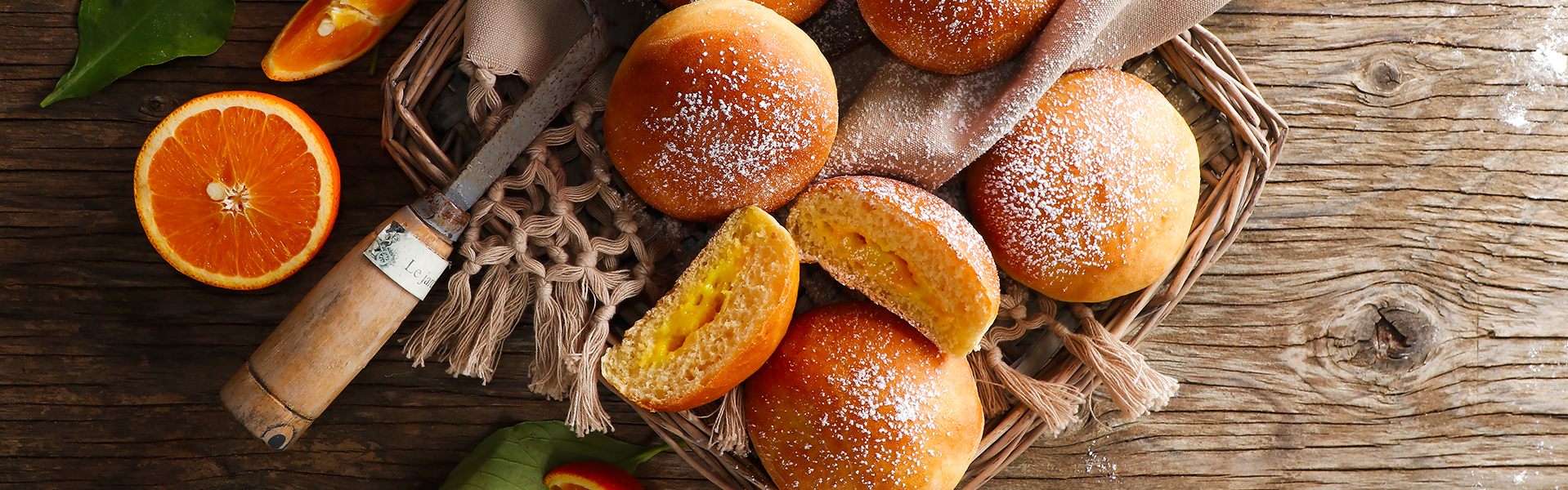 Baked Italian doughnuts