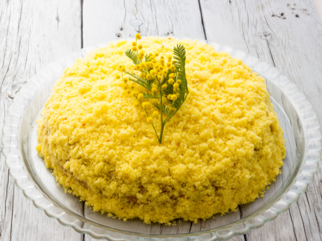 Desserts: Mimosa cake