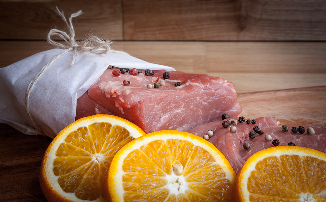 Orange-flavoured veal and mascarpone rolls