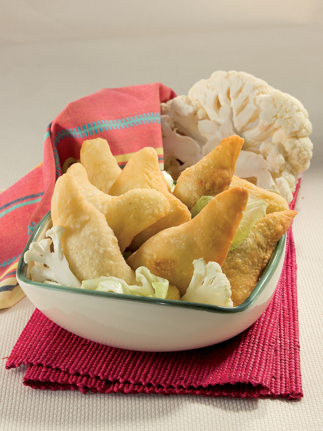 Panzerotti/Rissóis com anchovas e couve-flor