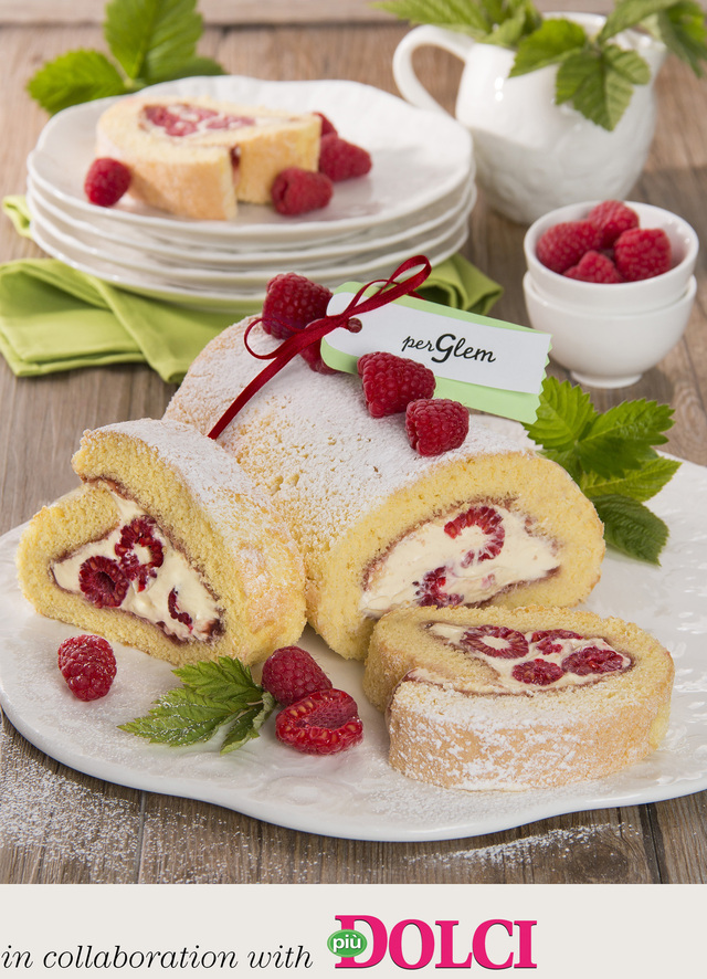 Chantilly cream and raspberry roll